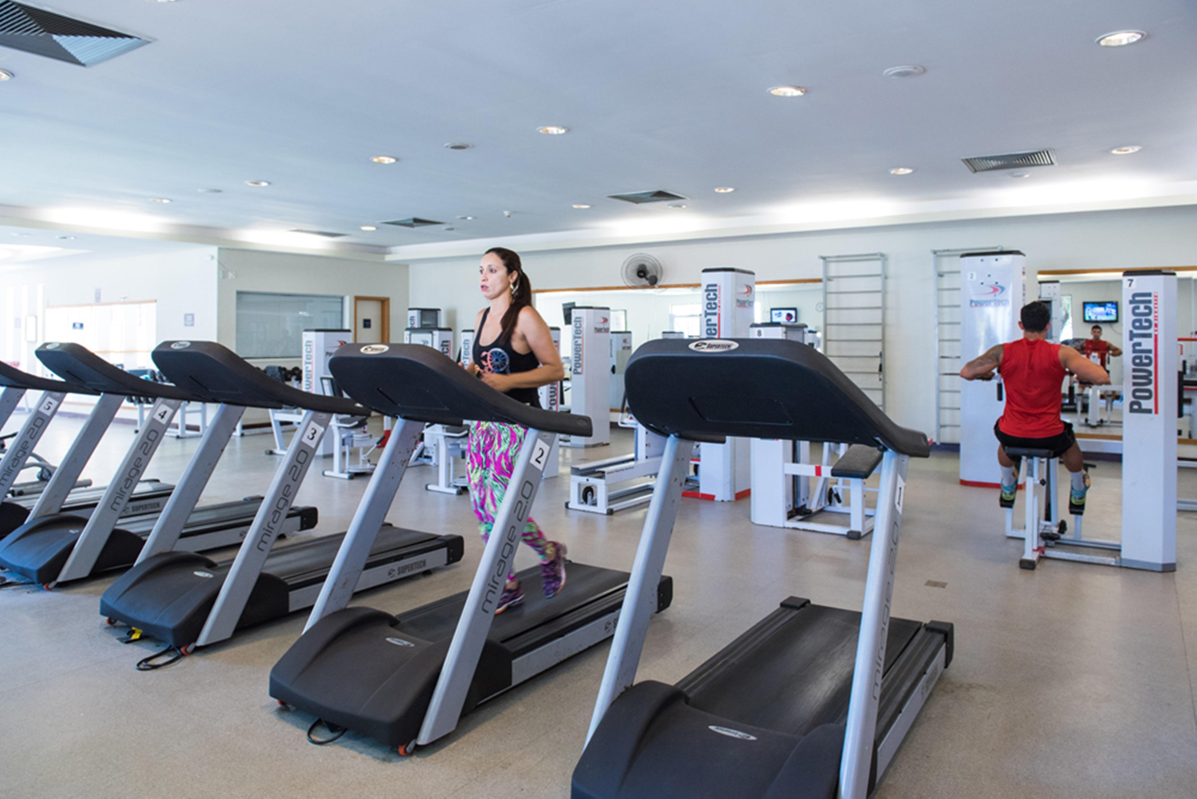 Vila Gale Eco Resort Angra Angra dos Reis Ngoại thất bức ảnh The gym at the National Institute of Sport, in which the team trains.